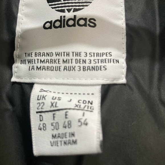 Adidas Women's Black Puffer Jacket - Picture 3 of 5